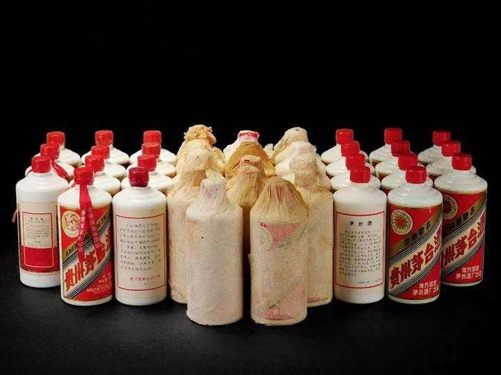 丹巴日照岚山回收酒价格哪里回收(附近上门回收茅台酒）?